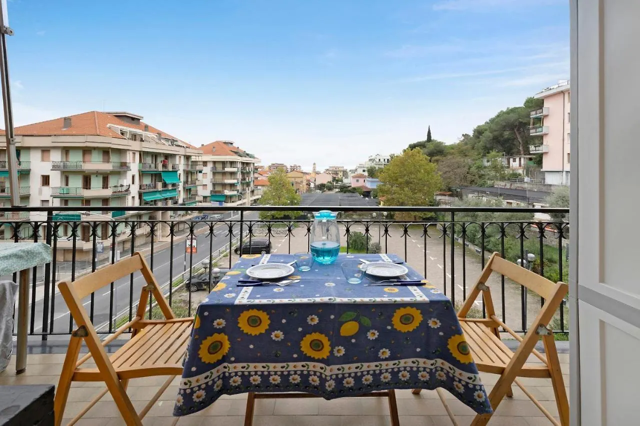 Appartamento Le Vele Borghetto Santo Spirito