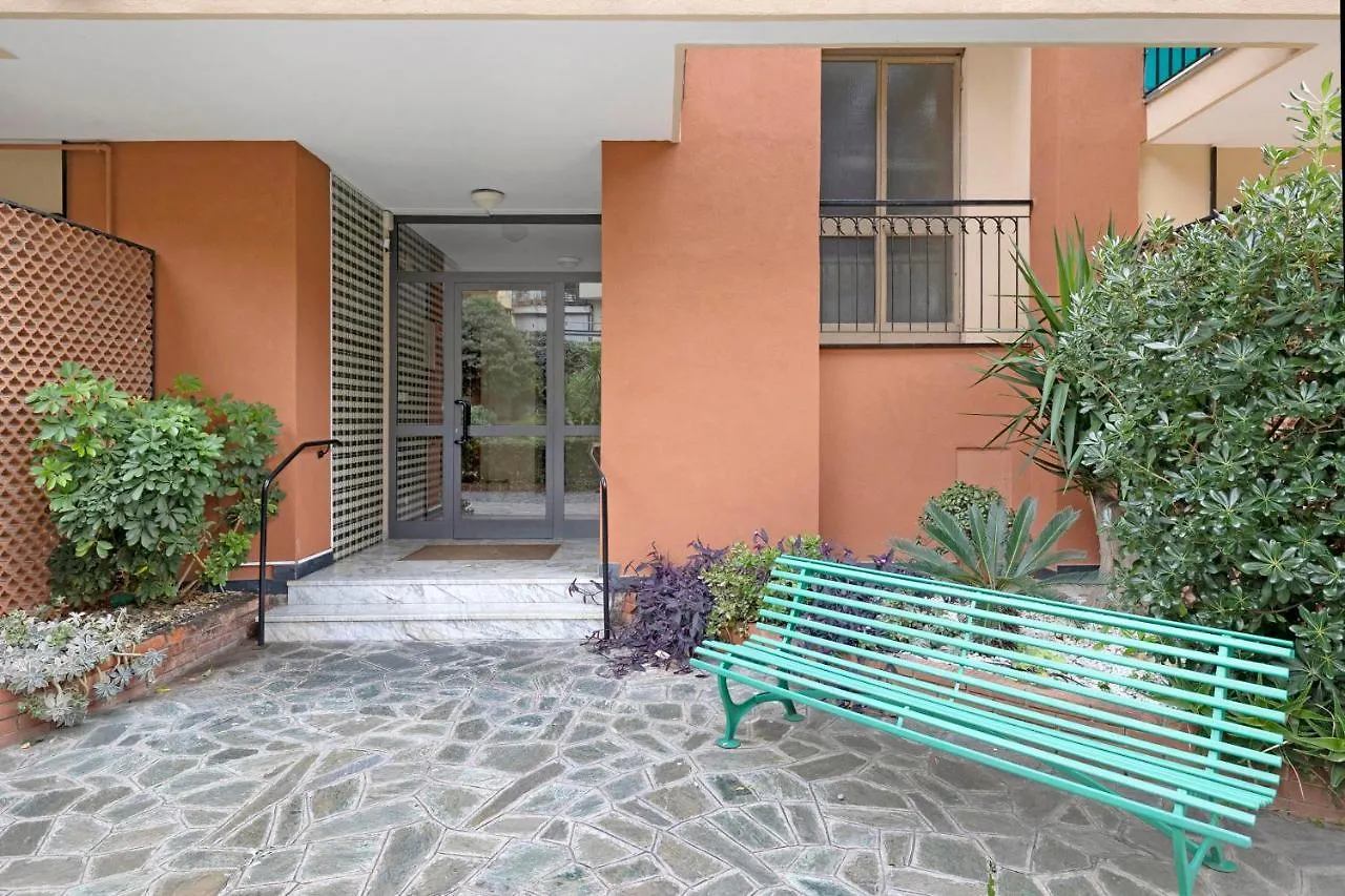 Apartment Appartamento Le Vele Borghetto Santo Spirito