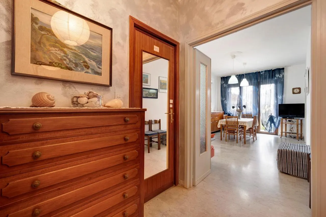 Appartamento Le Vele Borghetto Santo Spirito Italy